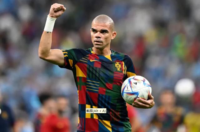 AG百家乐-佩佩退役不陪C罗了 足坛再无武僧 巴西后悔没招他