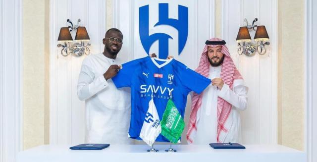 AG百家乐官网-官方：卡利杜·库利巴利加盟利雅得新月 签约3年