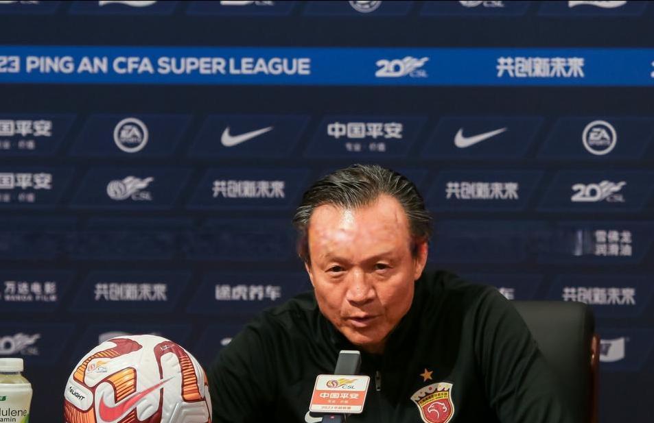 AG百家乐-申城传奇教练,曾获5运会金牌,当过申花上港主帅,69岁仍不退休