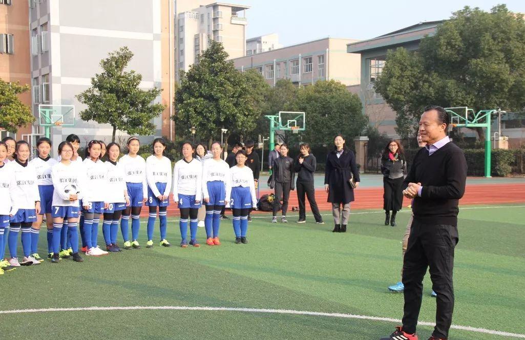 AG百家乐-申城传奇教练,曾获5运会金牌,当过申花上港主帅,69岁仍不退休