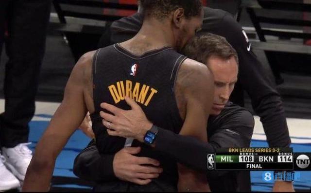 1623852266972030206.jpg 百家乐官网-【夜读】定制T恤为埃里克森加油,芬兰队好样的!